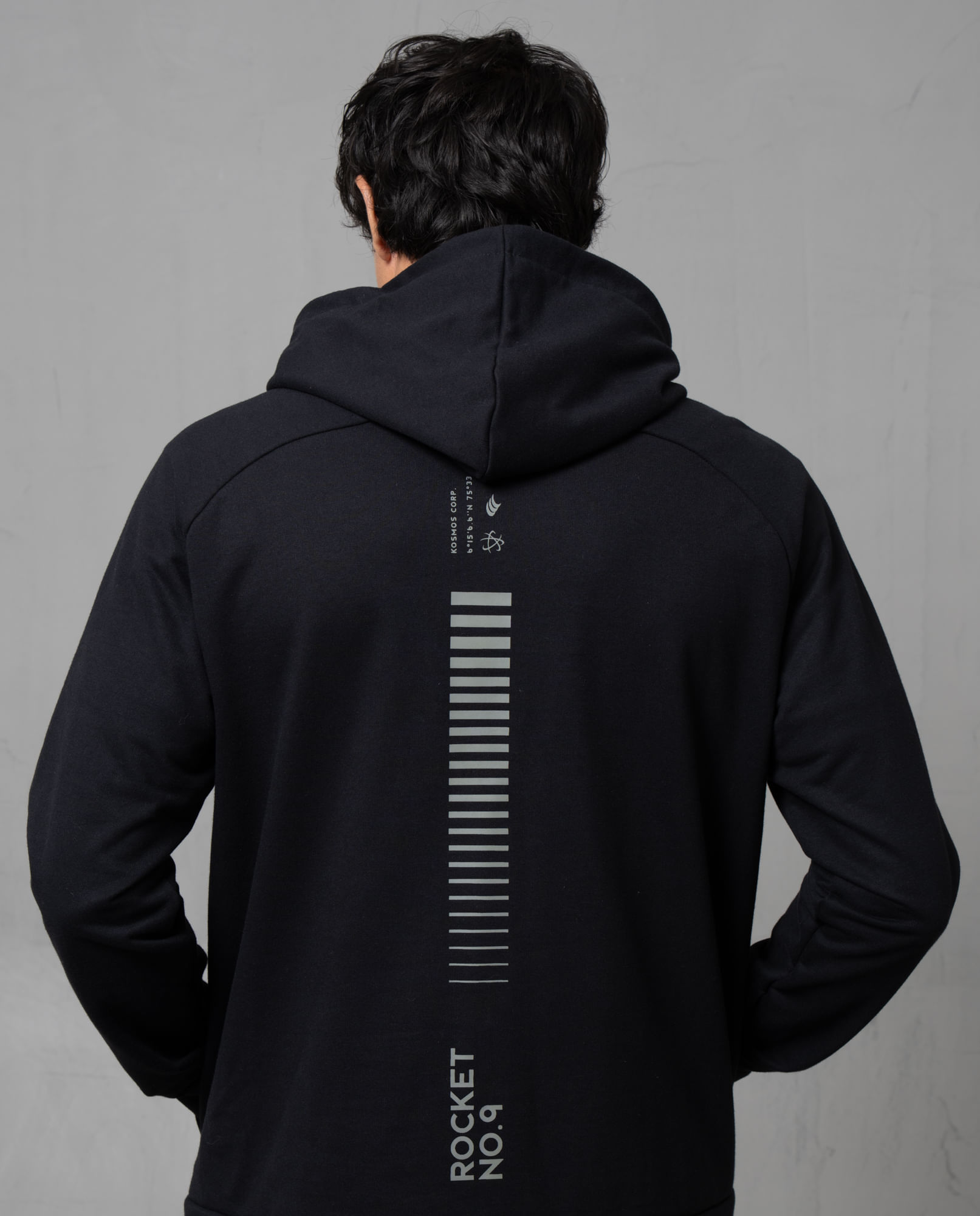 Buzo estampado con capucha para hombre