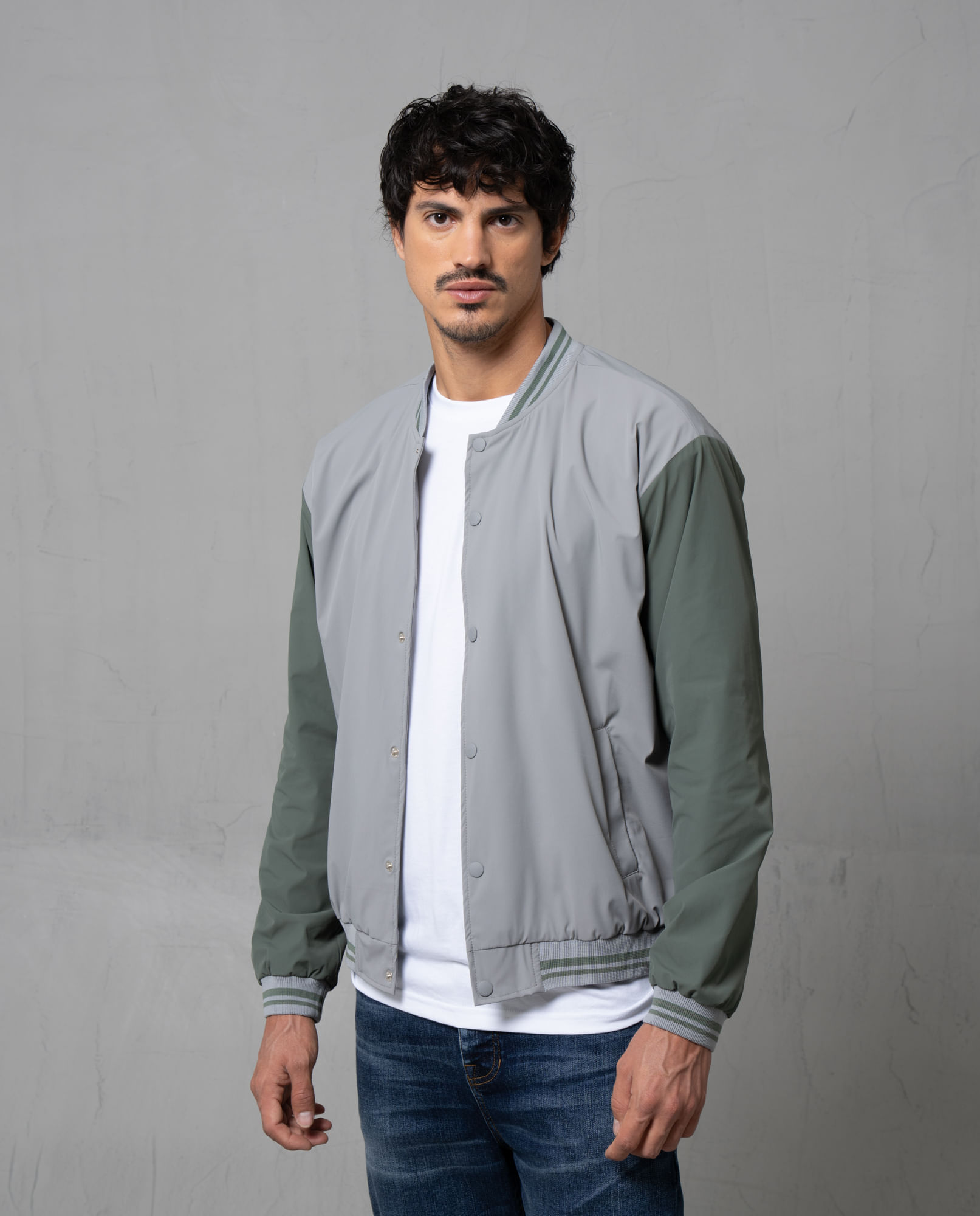 Chaqueta Bomber en bloques de color para hombre