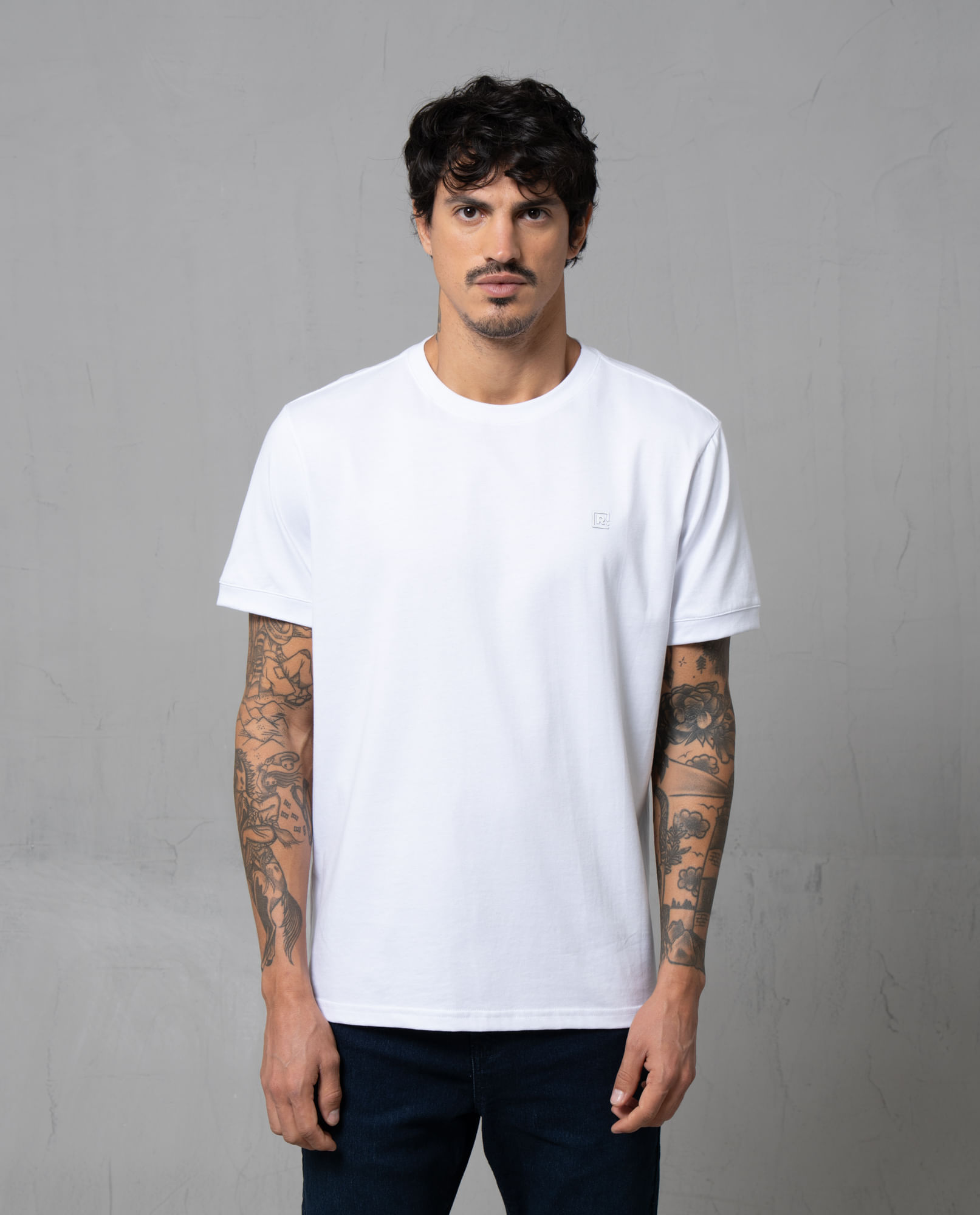 Camiseta manga corta básica para hombre