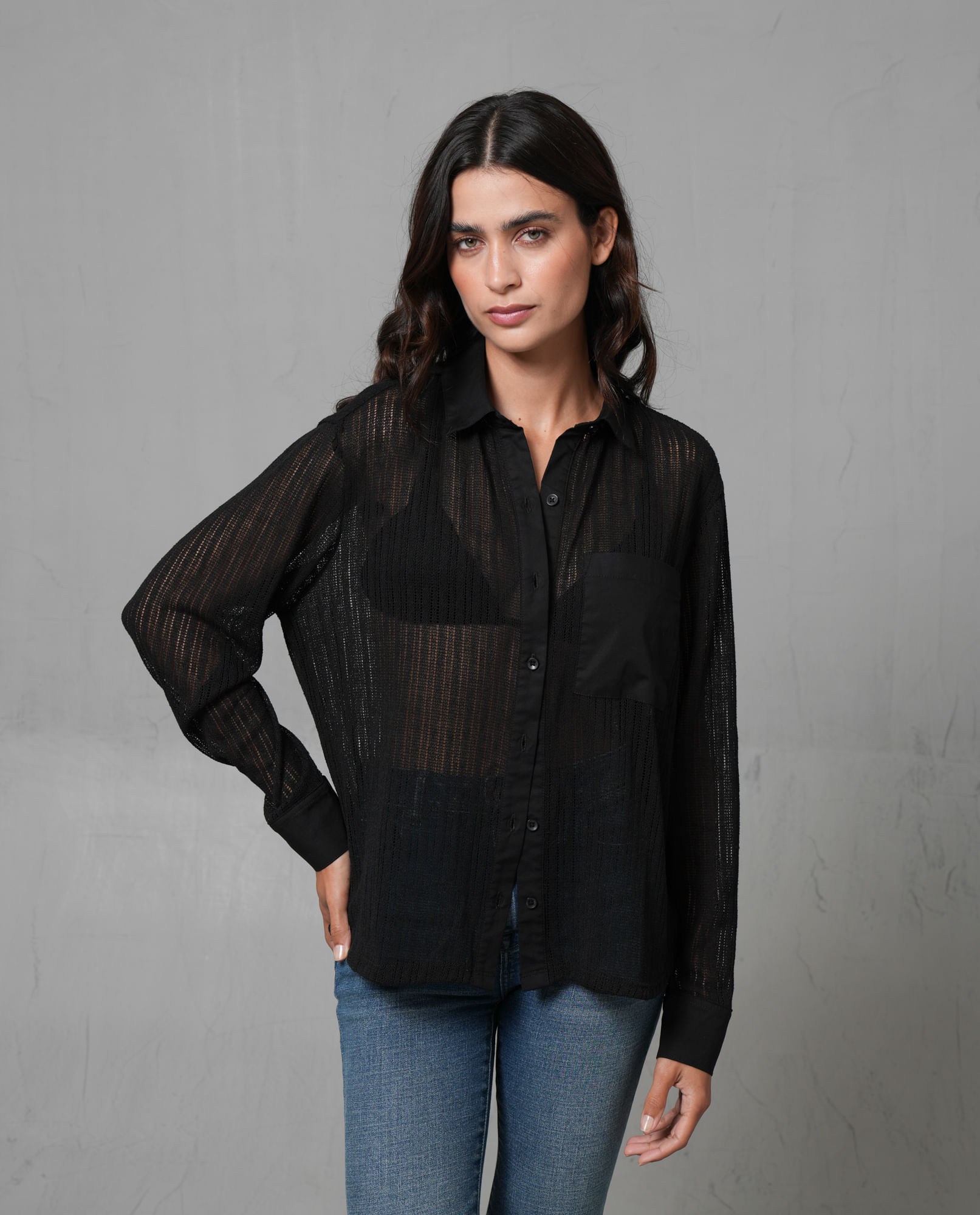 Camisa tipo malla tejida para mujer