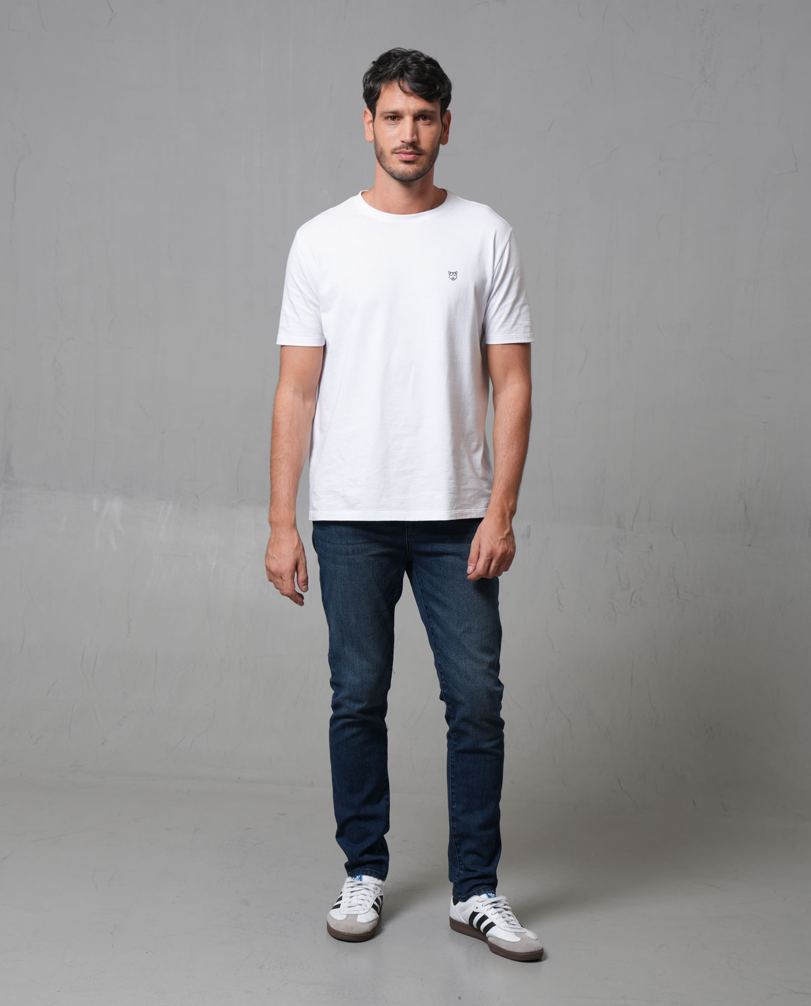 Jean Slim tono oscuro para hombre