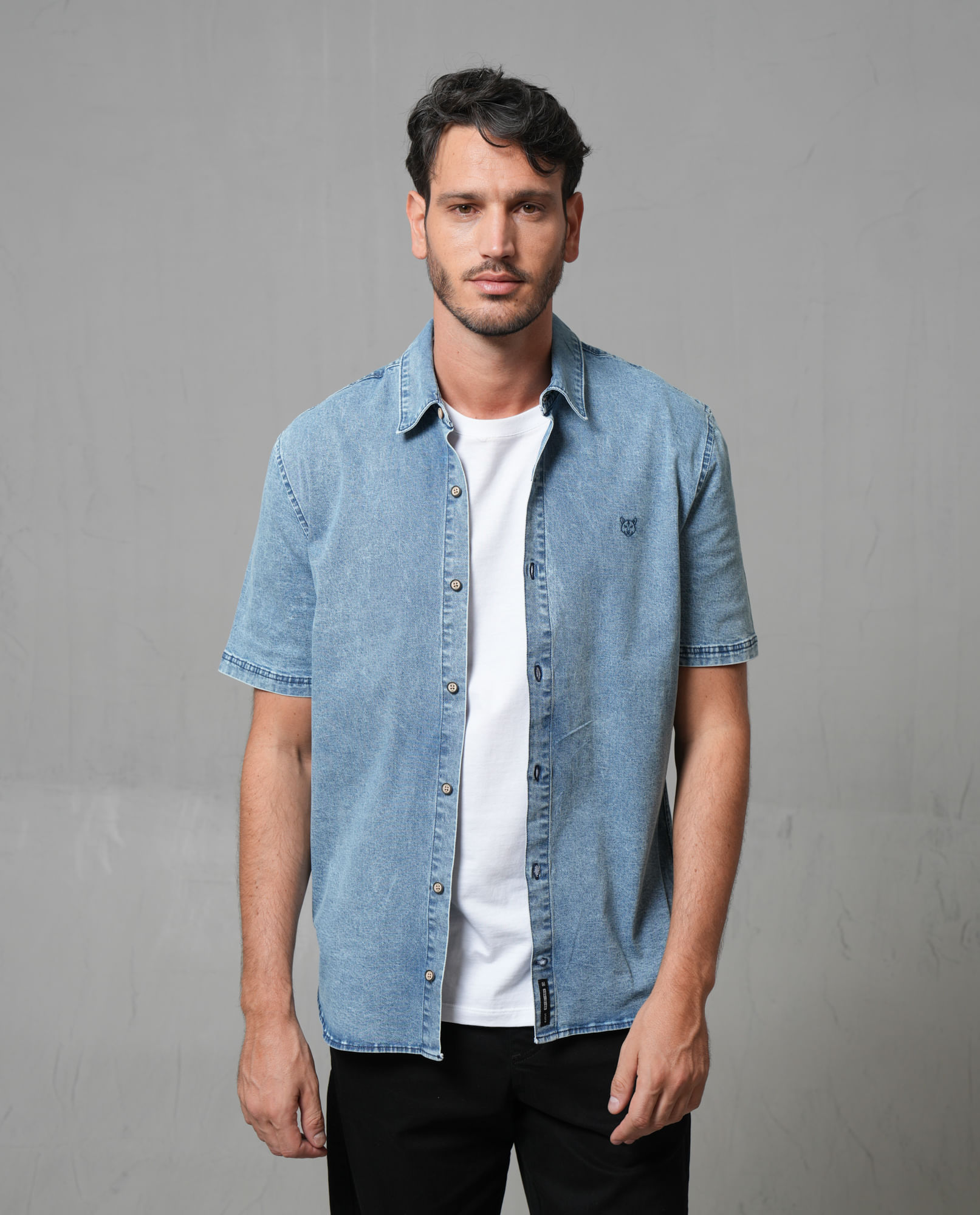 Camisa en denim tono medio para hombre
