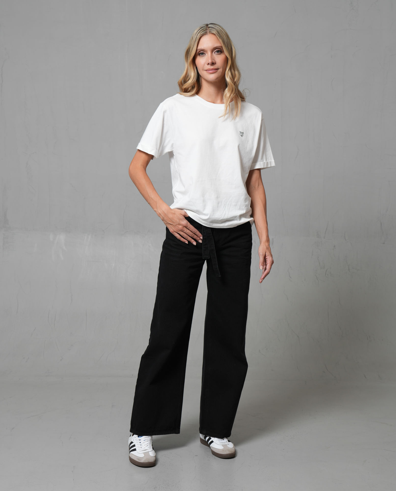 Jean Wide Leg tono negro para mujer