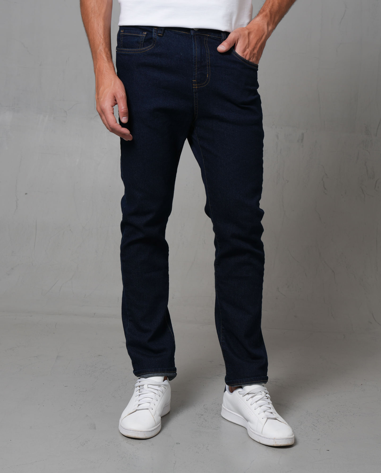 Jean Straight cinco bolsillos para hombre