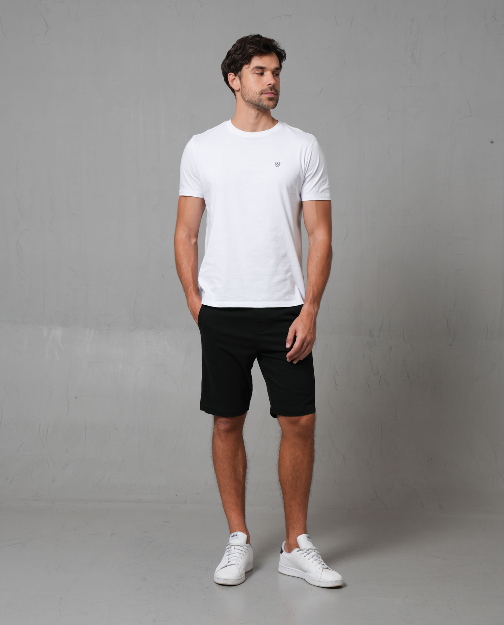 Bermuda con cordón ajustable en cintura para hombre