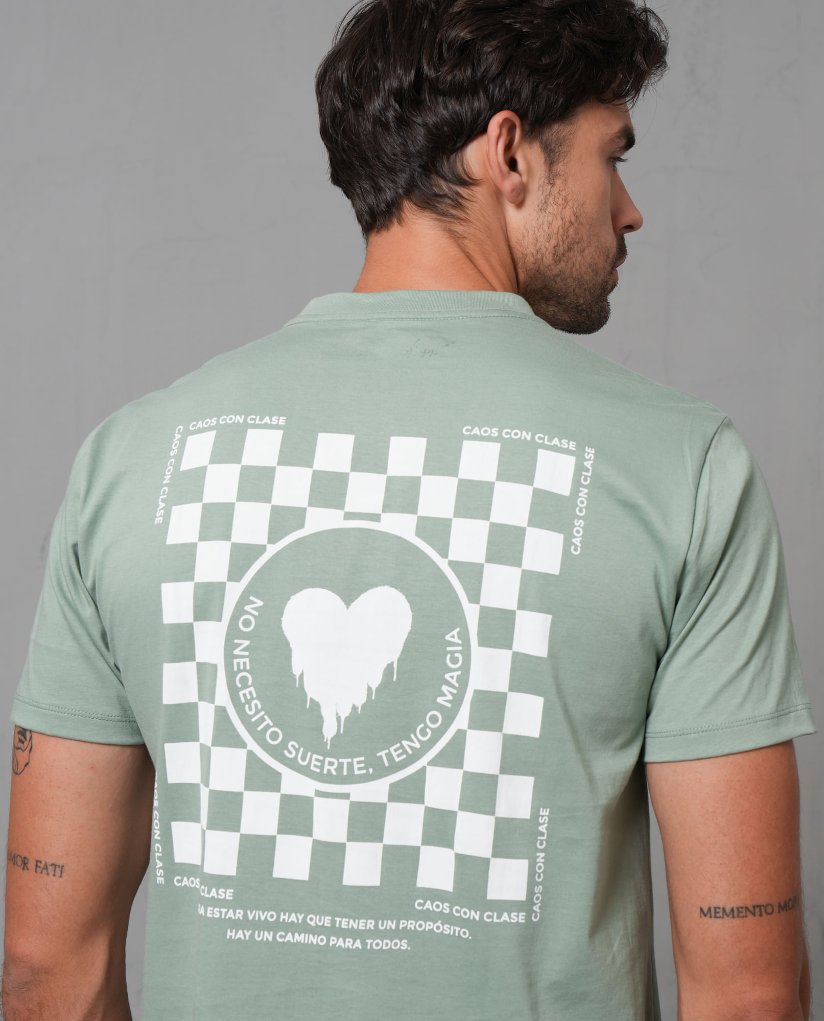 Camiseta cuello redondo con estampado para hombre