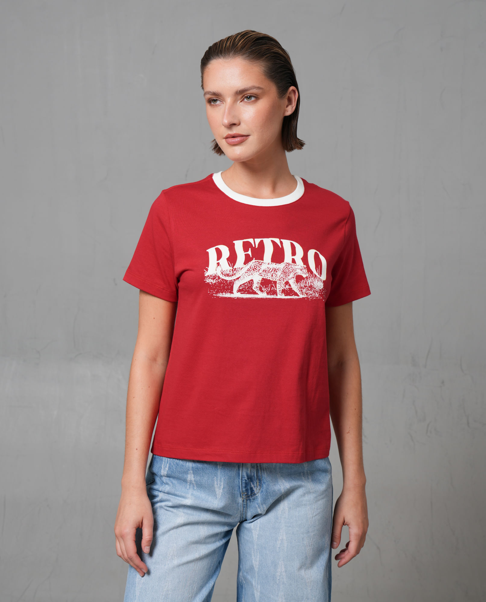 Camiseta con estampado en frente para mujer