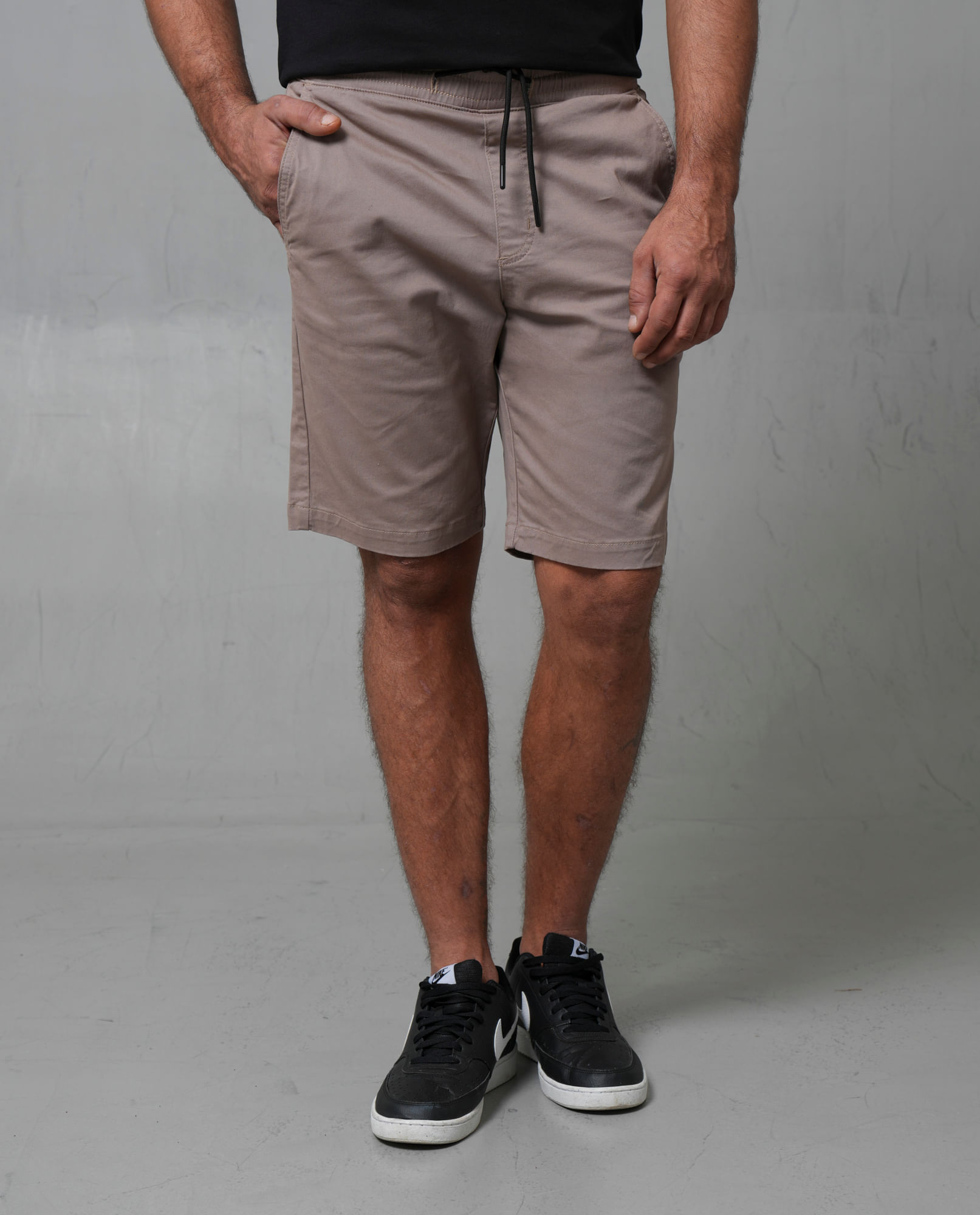 Bermuda con pretina elástica para hombre