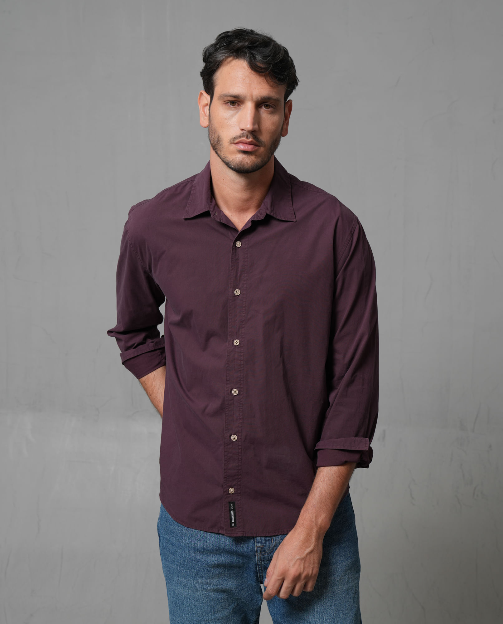 Camisa manga larga clásica para hombre