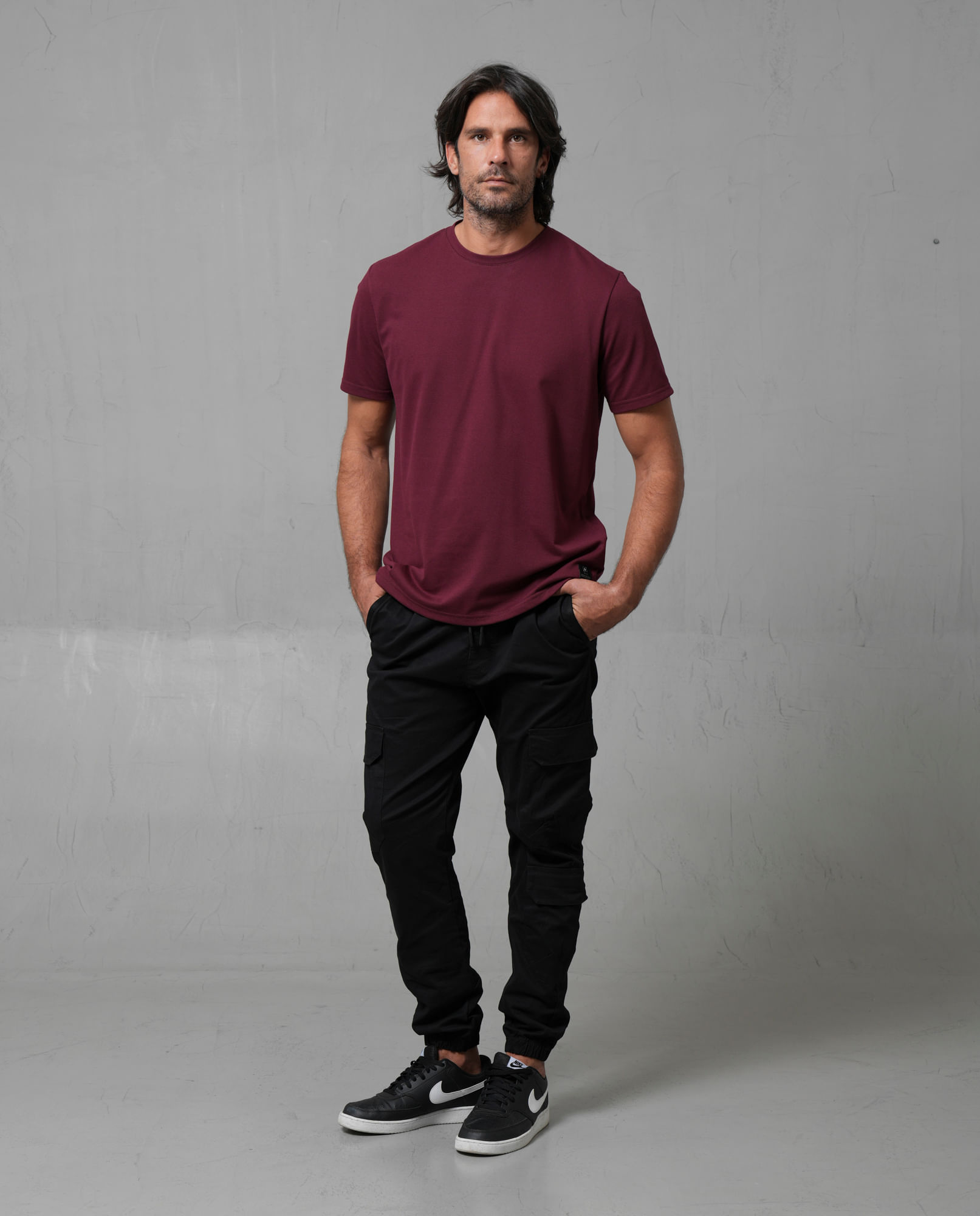 Pantalón Jogger tipo cargo para hombre