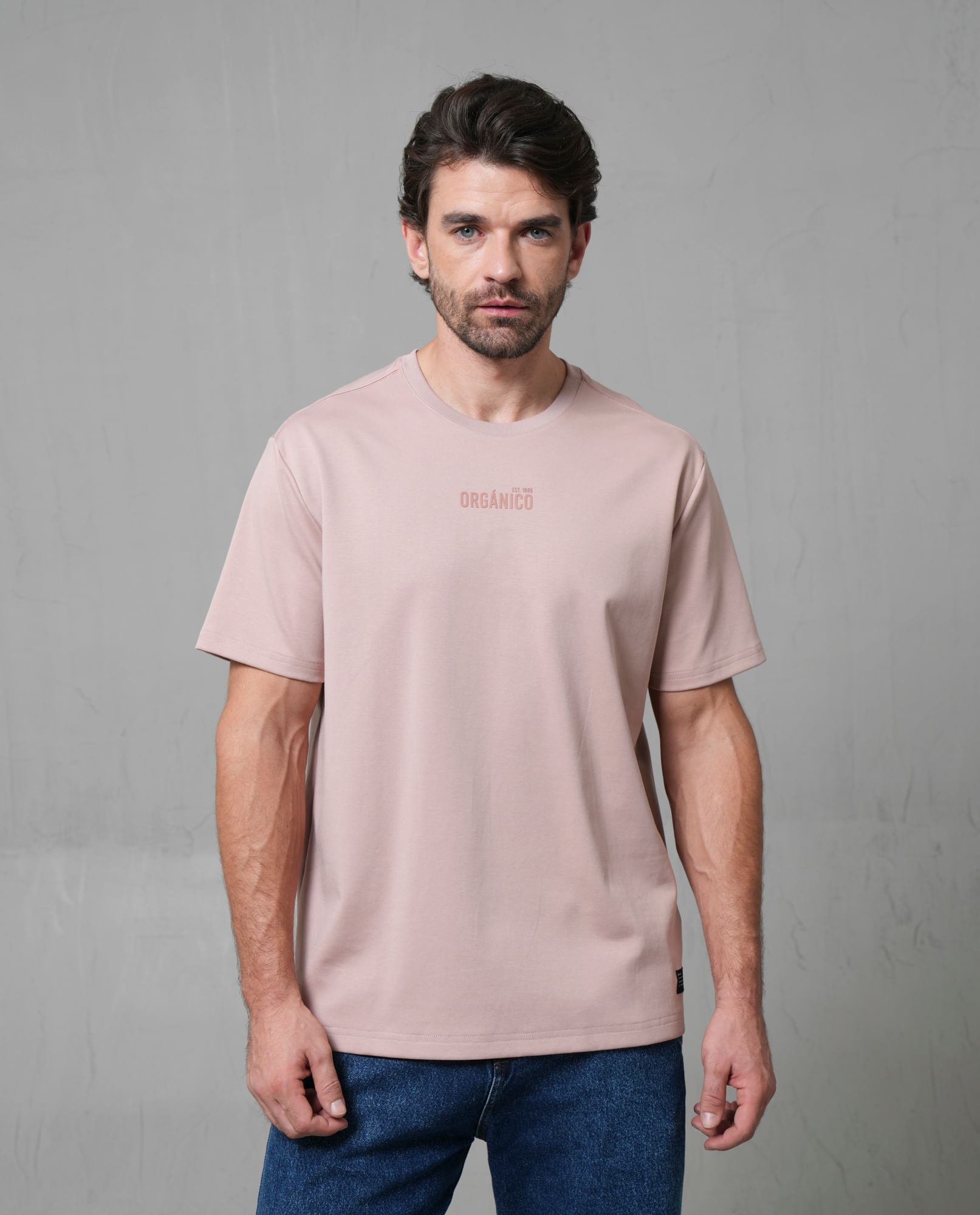 Camiseta oversize con estampado sutil en frente para hombre