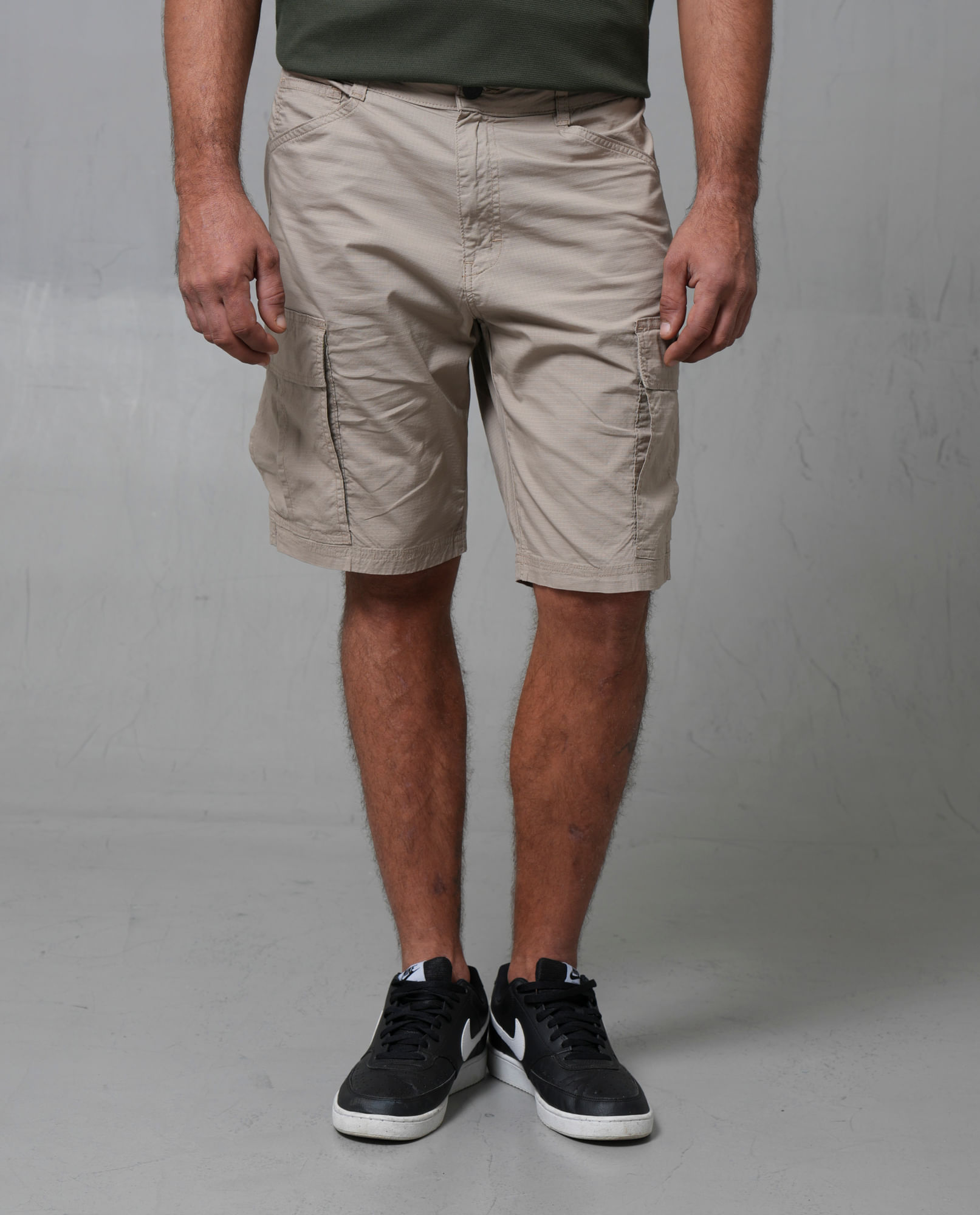 Bermuda tipo cargo para hombre