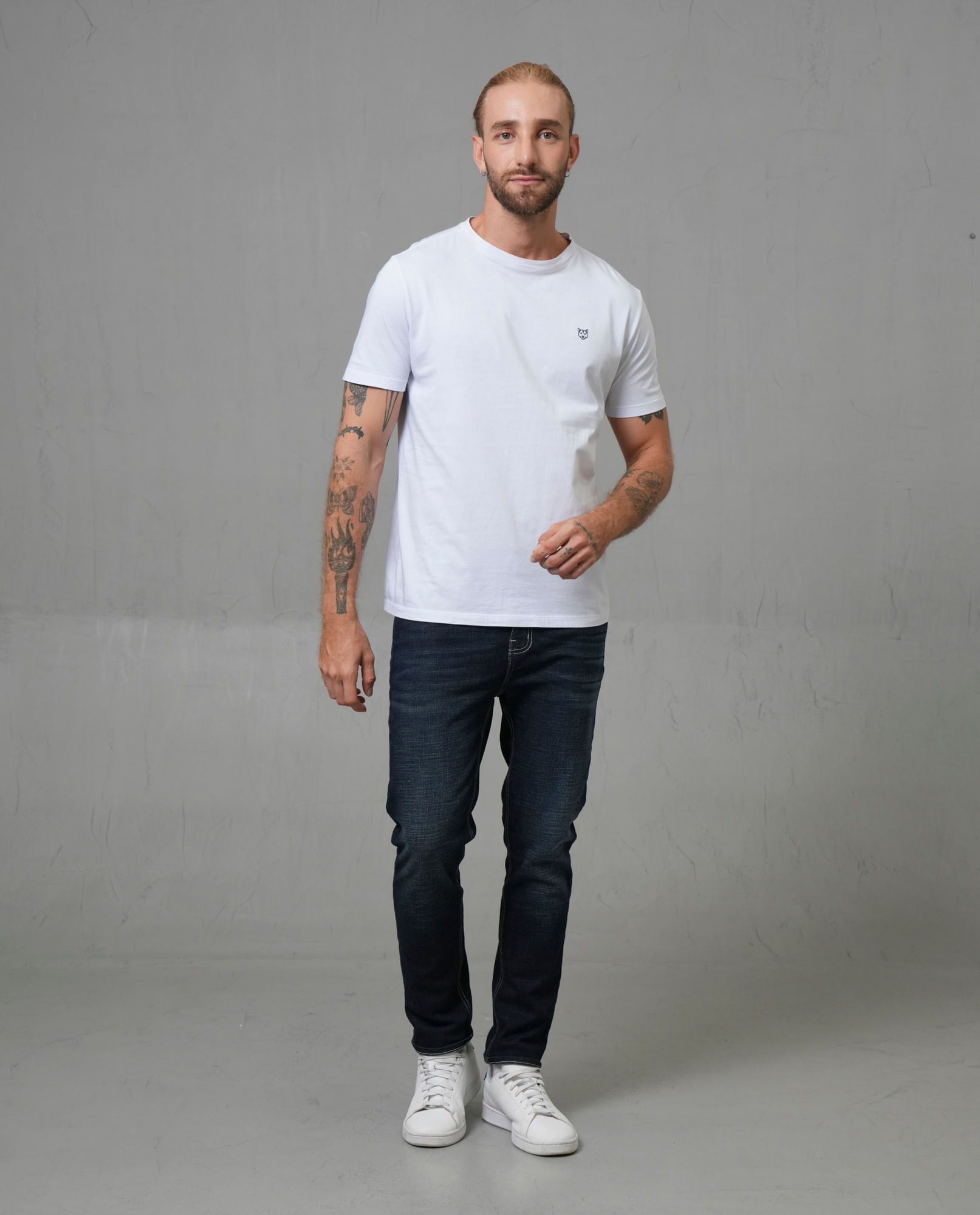 Jean Slim tono oscuro para hombre