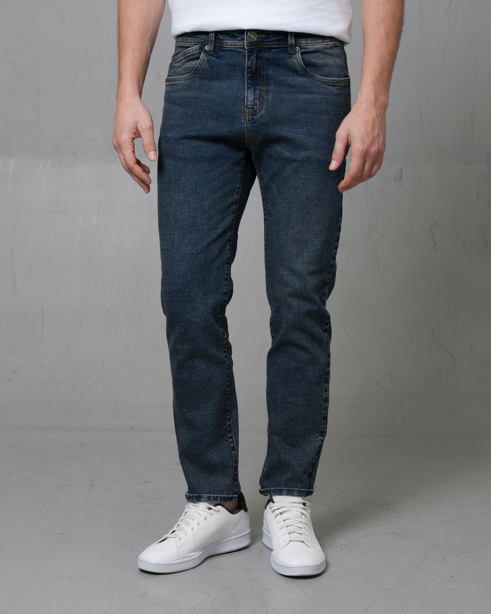 Jean Straight tono oscuro para hombre