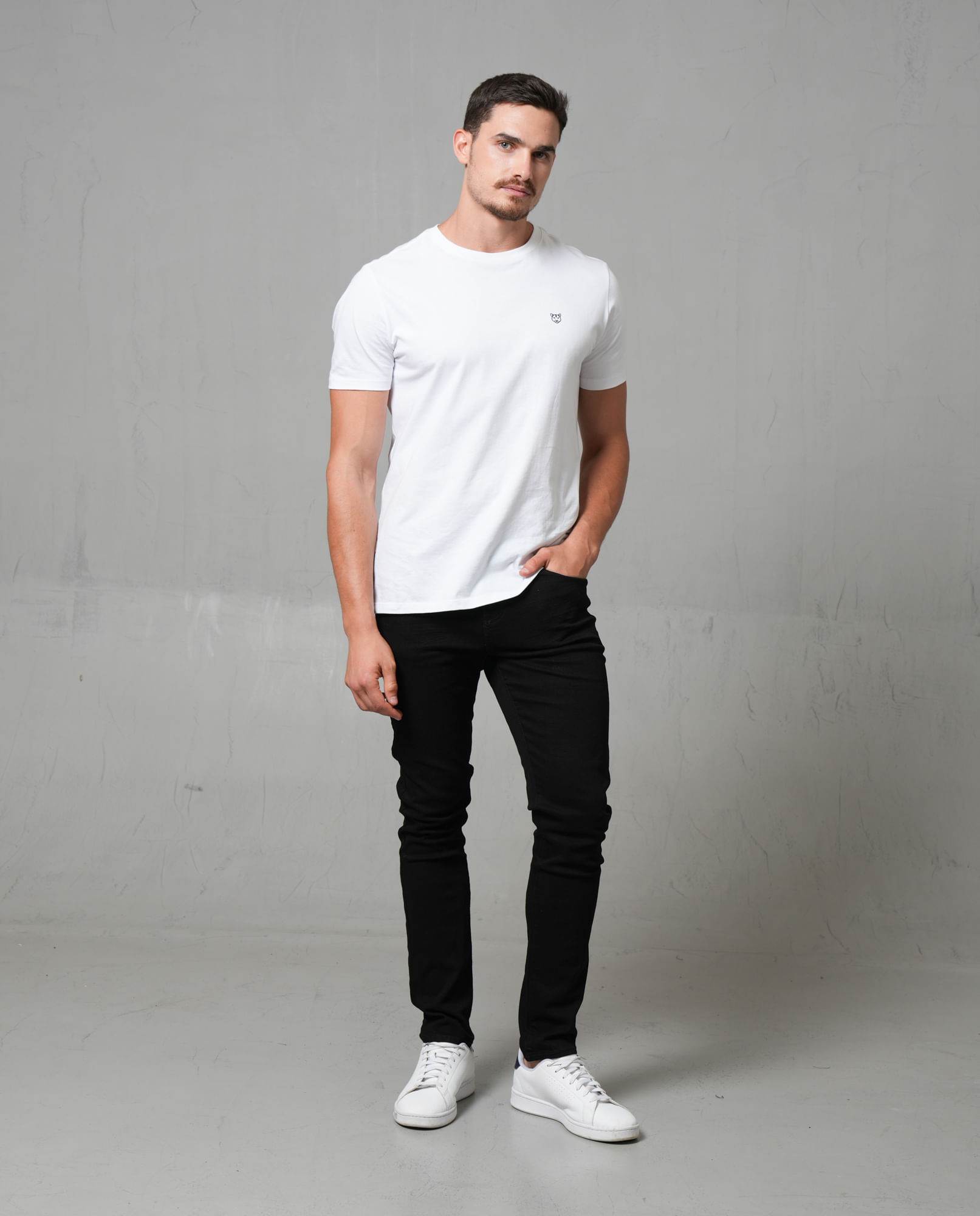 Jean Straight fit cinco bolsillos para hombre