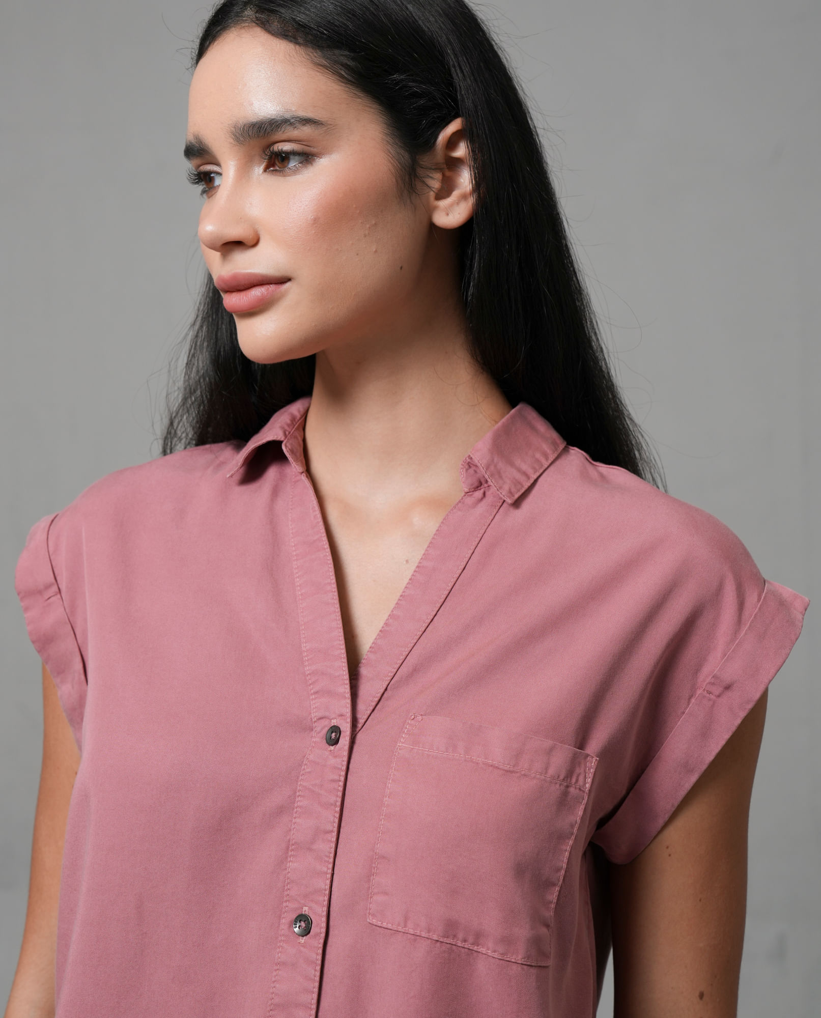 Camisa manga sisa con bolsillo para mujer