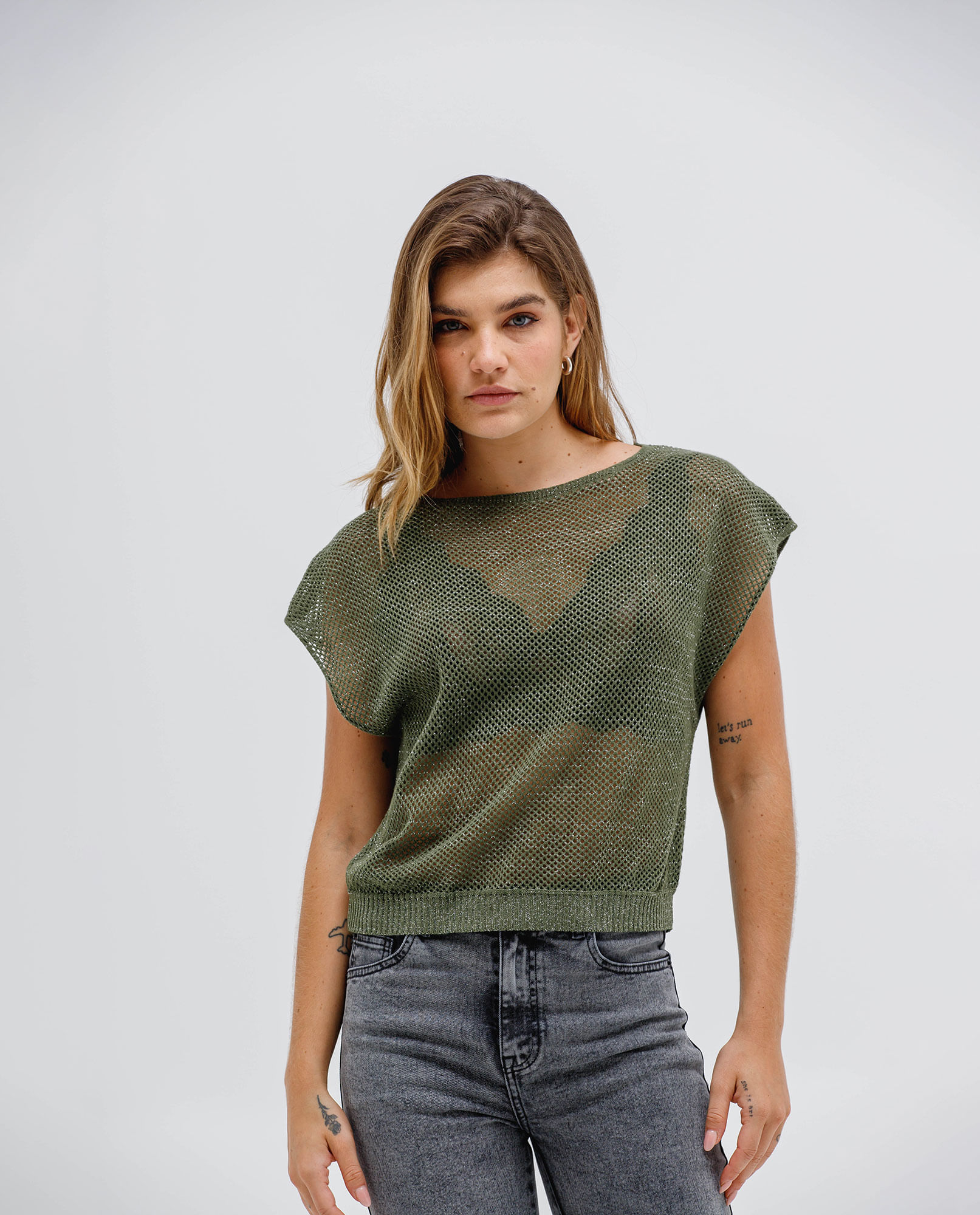 Camiseta manga sisa para mujer