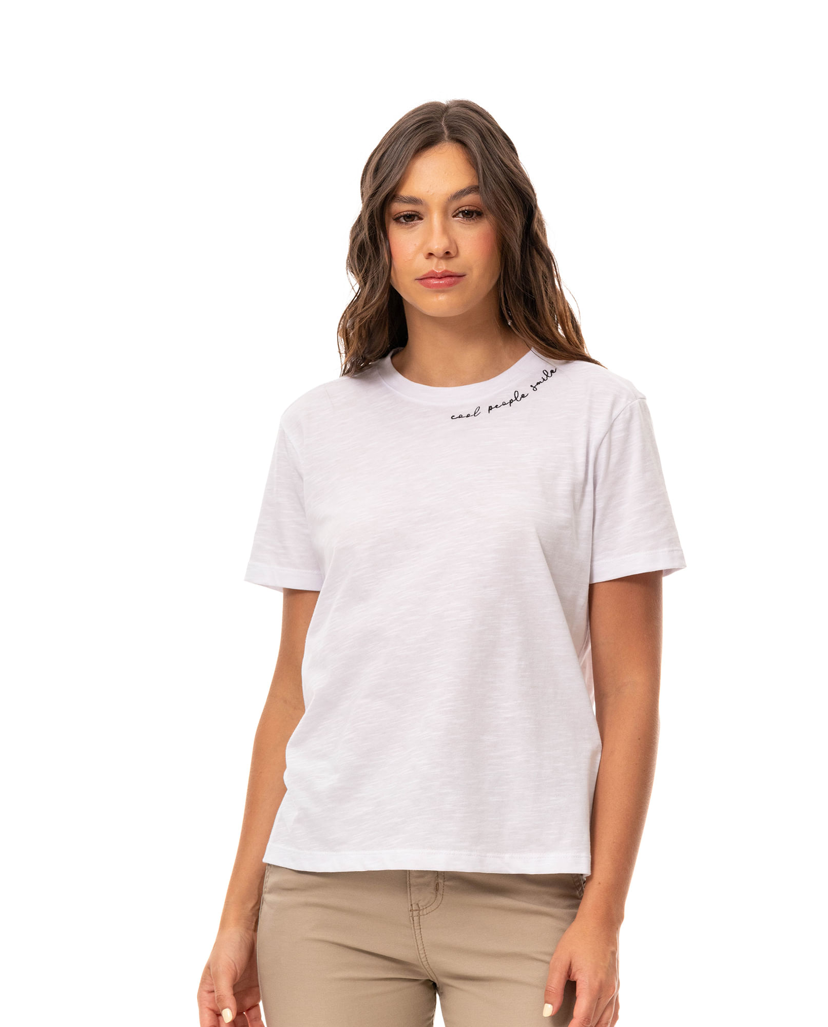 Camiseta con detalle bordado para mujer