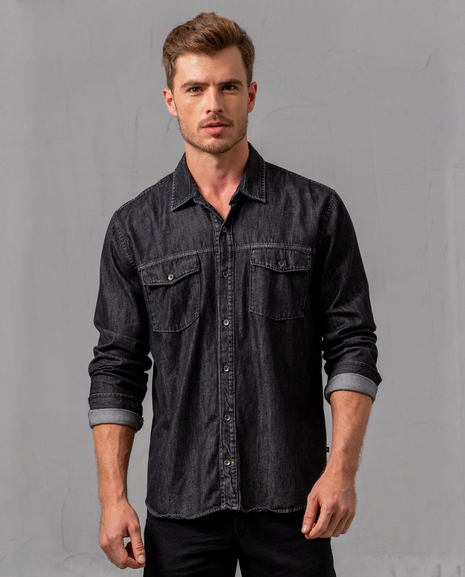 Camisa en denim para hombre