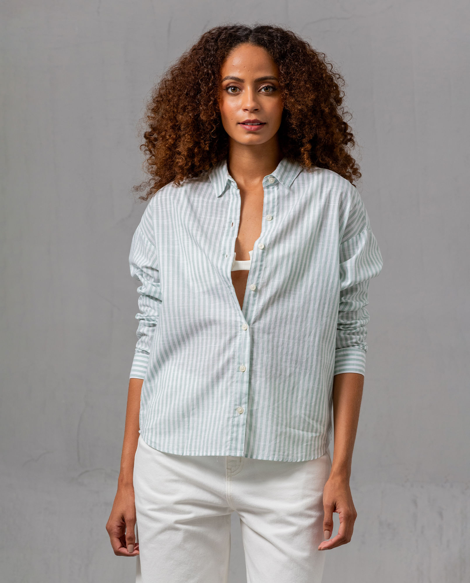 Camisa clásica para mujer