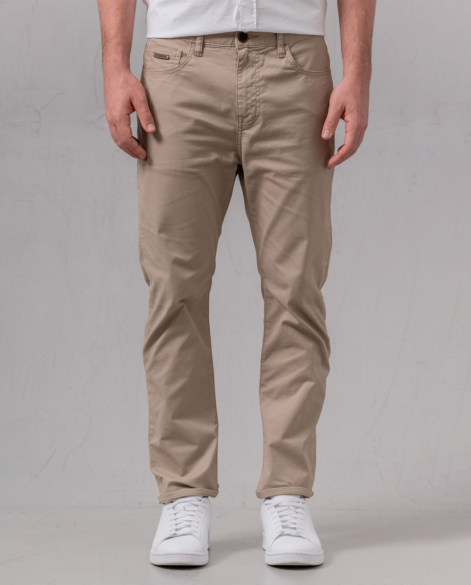 Pantalón Slim cinco bolsillos para hombre