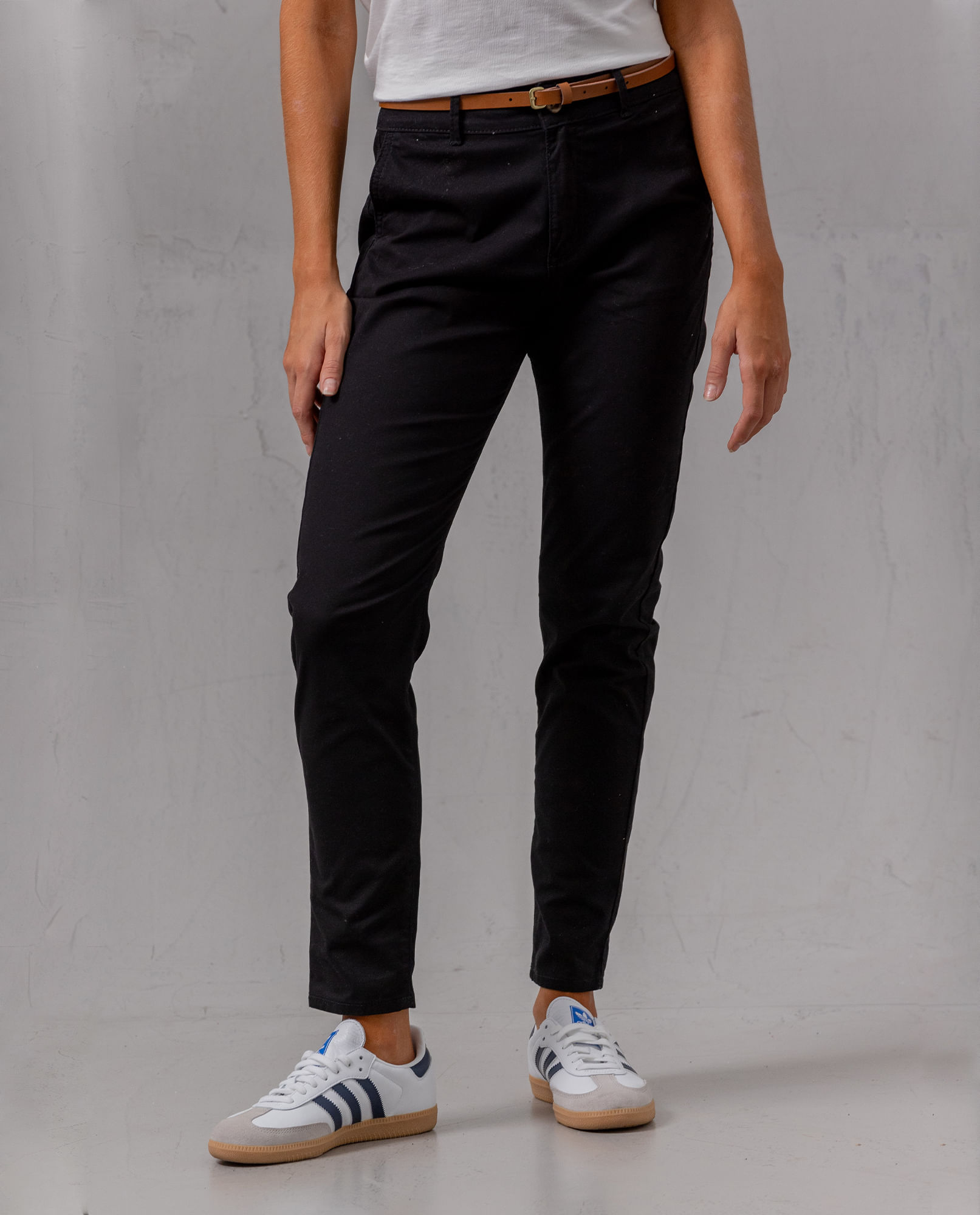 Pantalón Chino ajustado para mujer