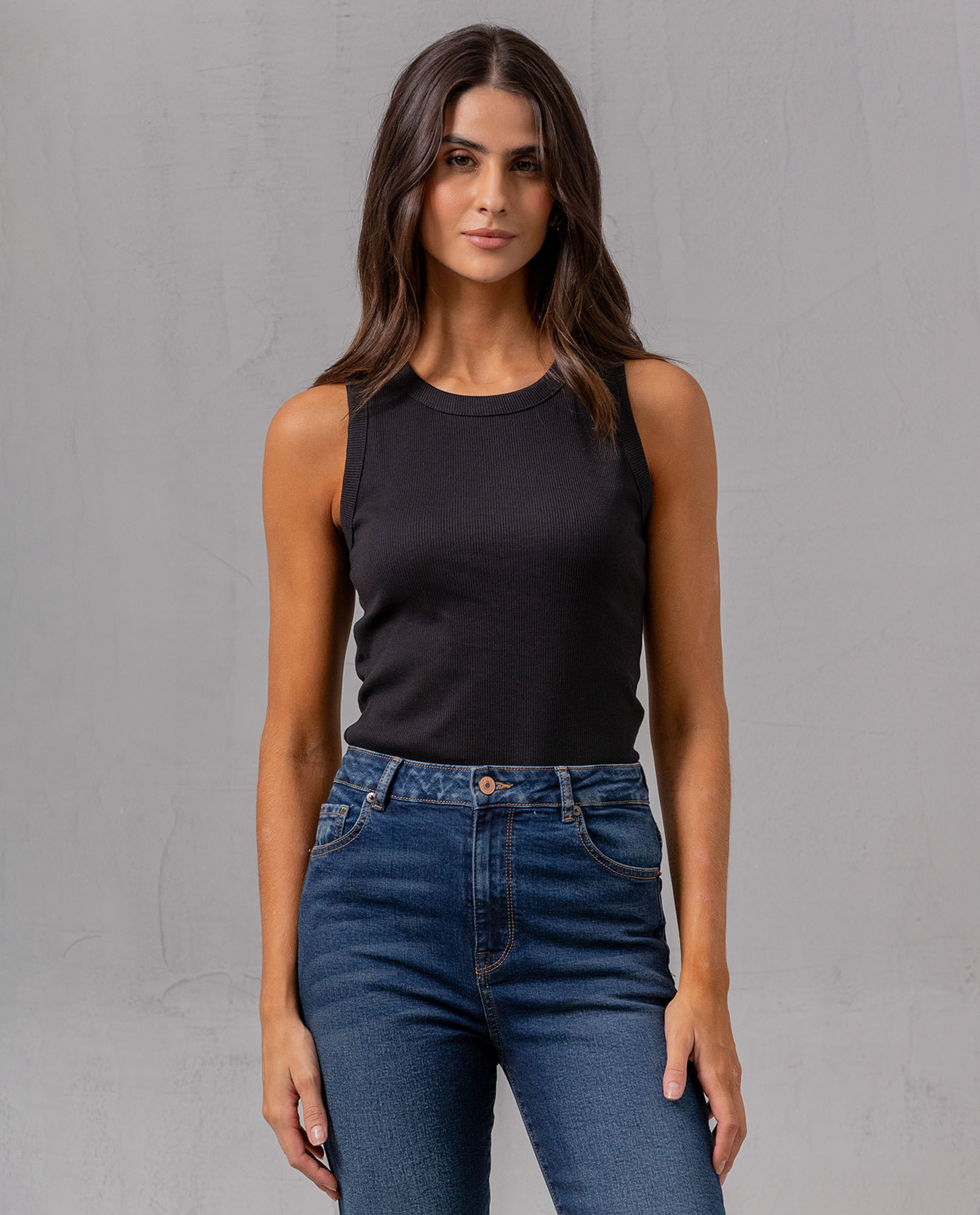 Camiseta básica manga sisa para mujer