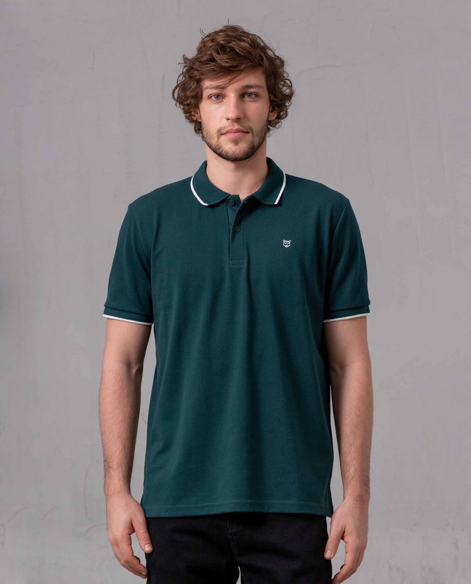 Polo con líneas de color para hombre