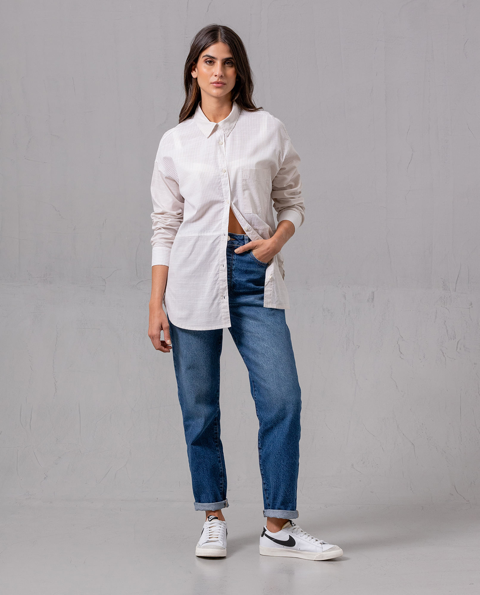 Camisa con diseño preteñido para mujer