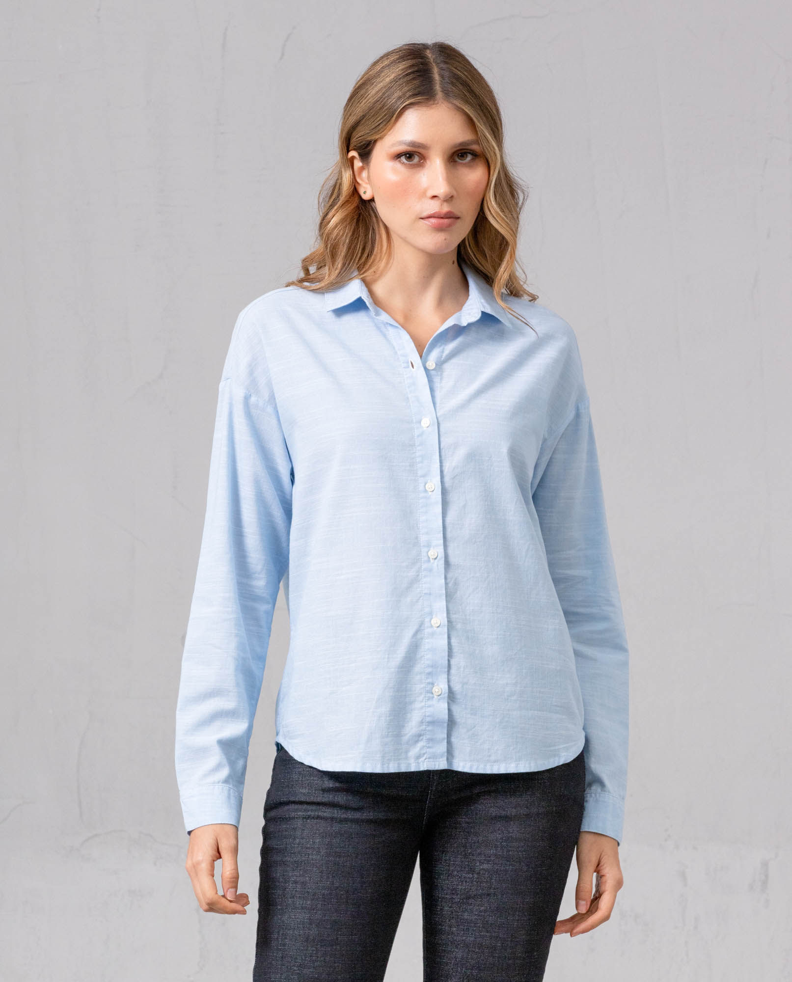 Camisa manga larga en 100% algodón para mujer