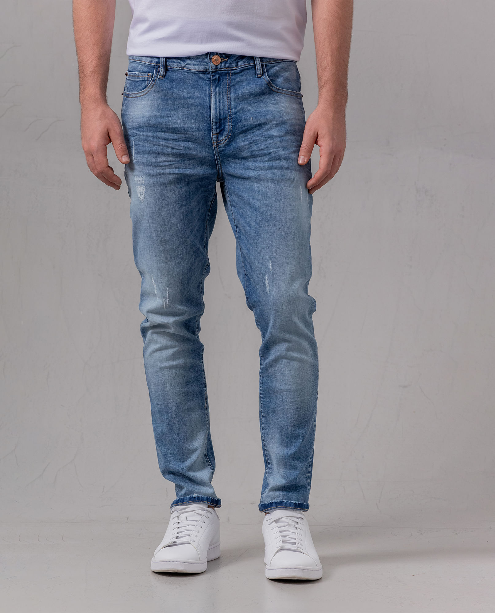 Jean Super Slim con desgastes para hombre