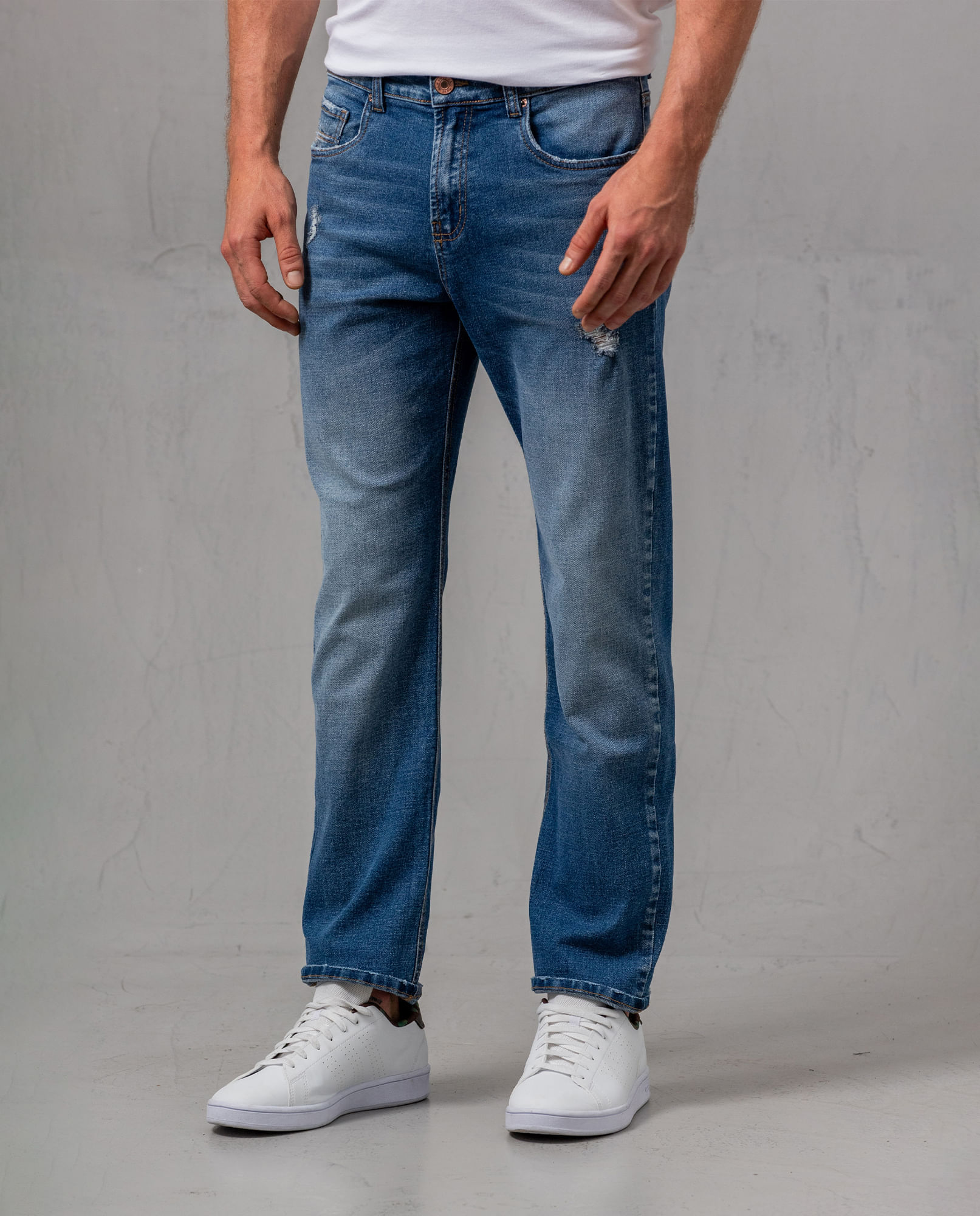 Jean Straight con iluminaciones en muslos para hombre