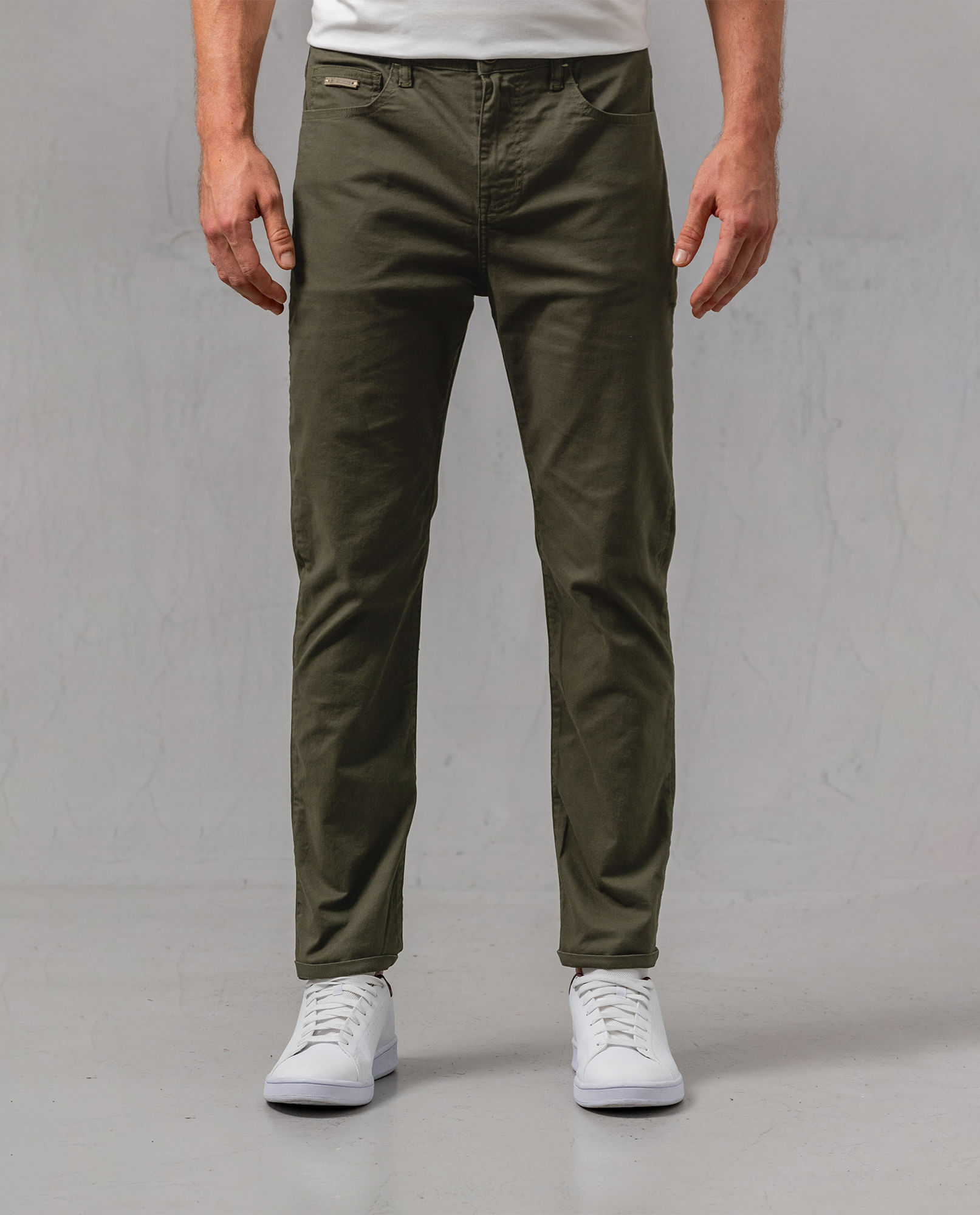 Pantalón Slim cinco bolsillos para hombre