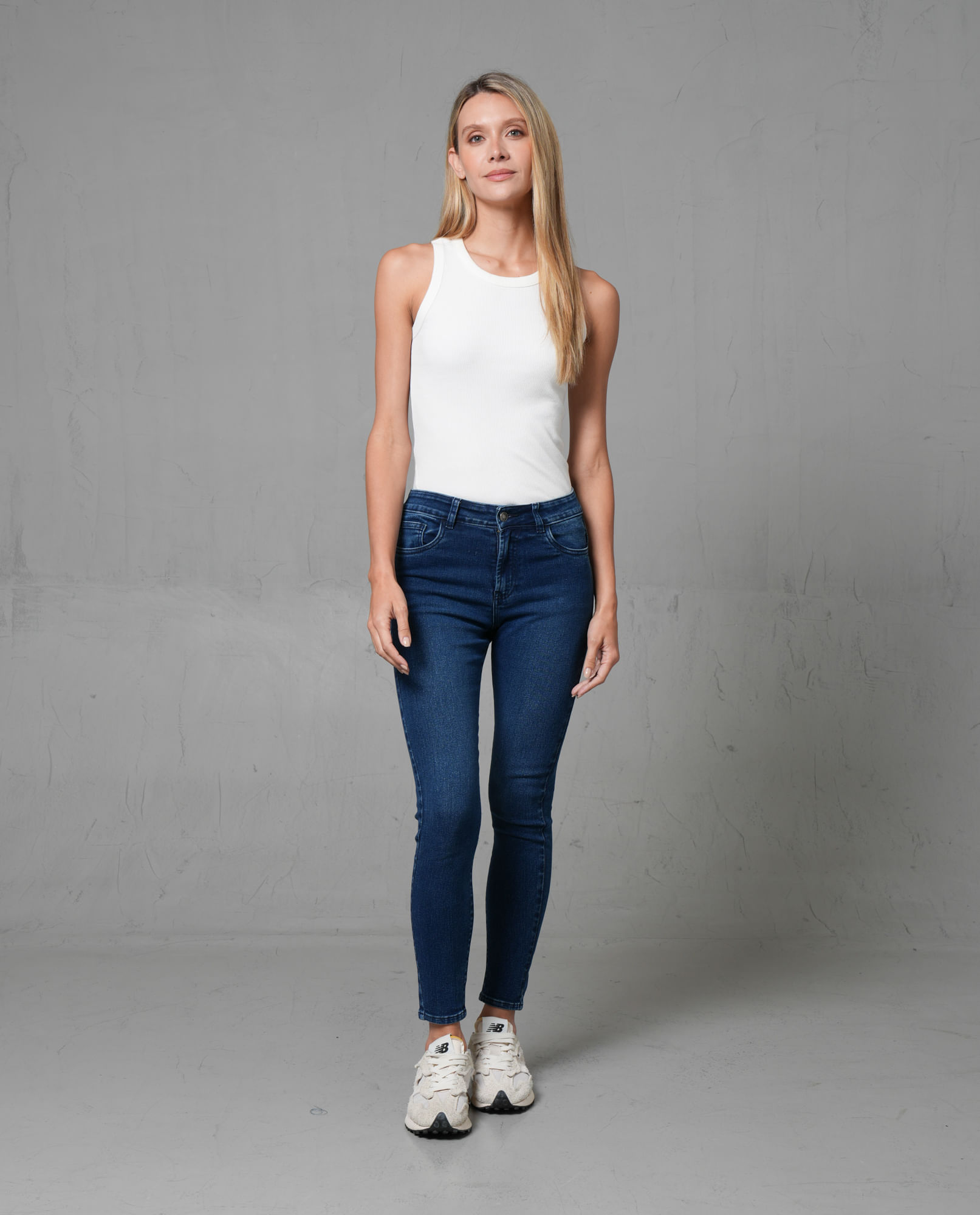 Jean Magic Up tono oscuro para mujer