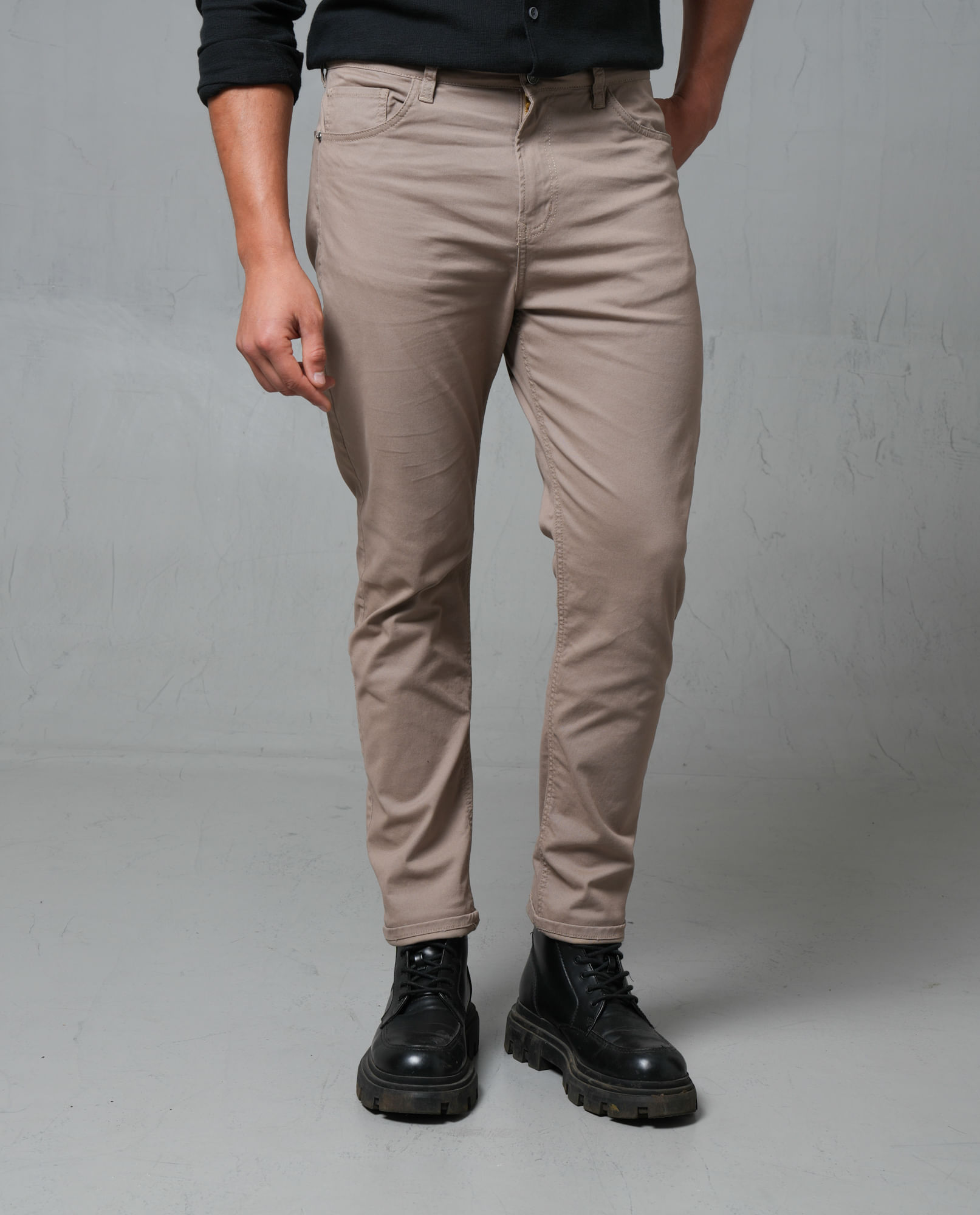 Pantalón Slim cinco bolsillos para hombre