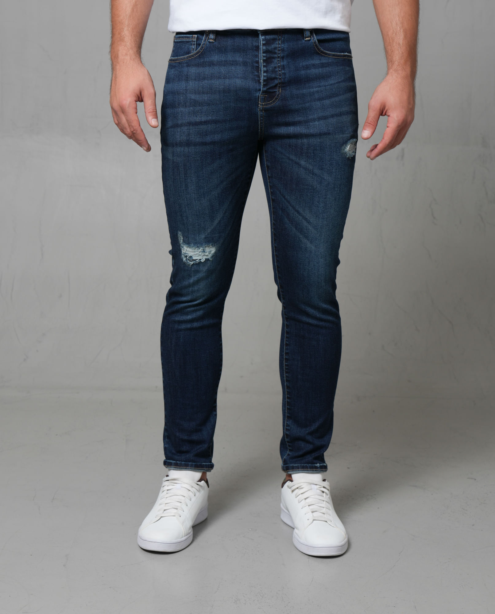 Jean Super Slim con rotos para hombre