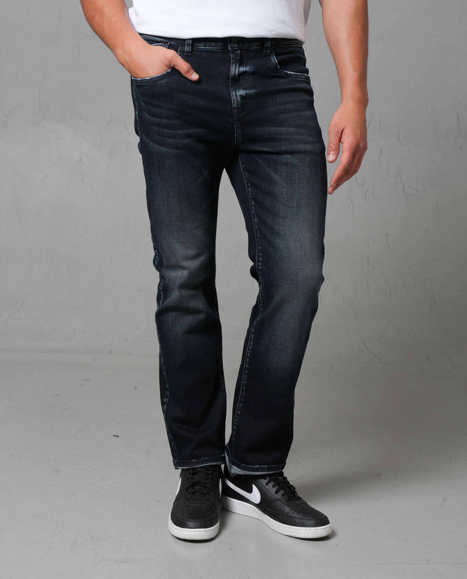 Jean Classic tono oscuro con iluminaciones para hombre