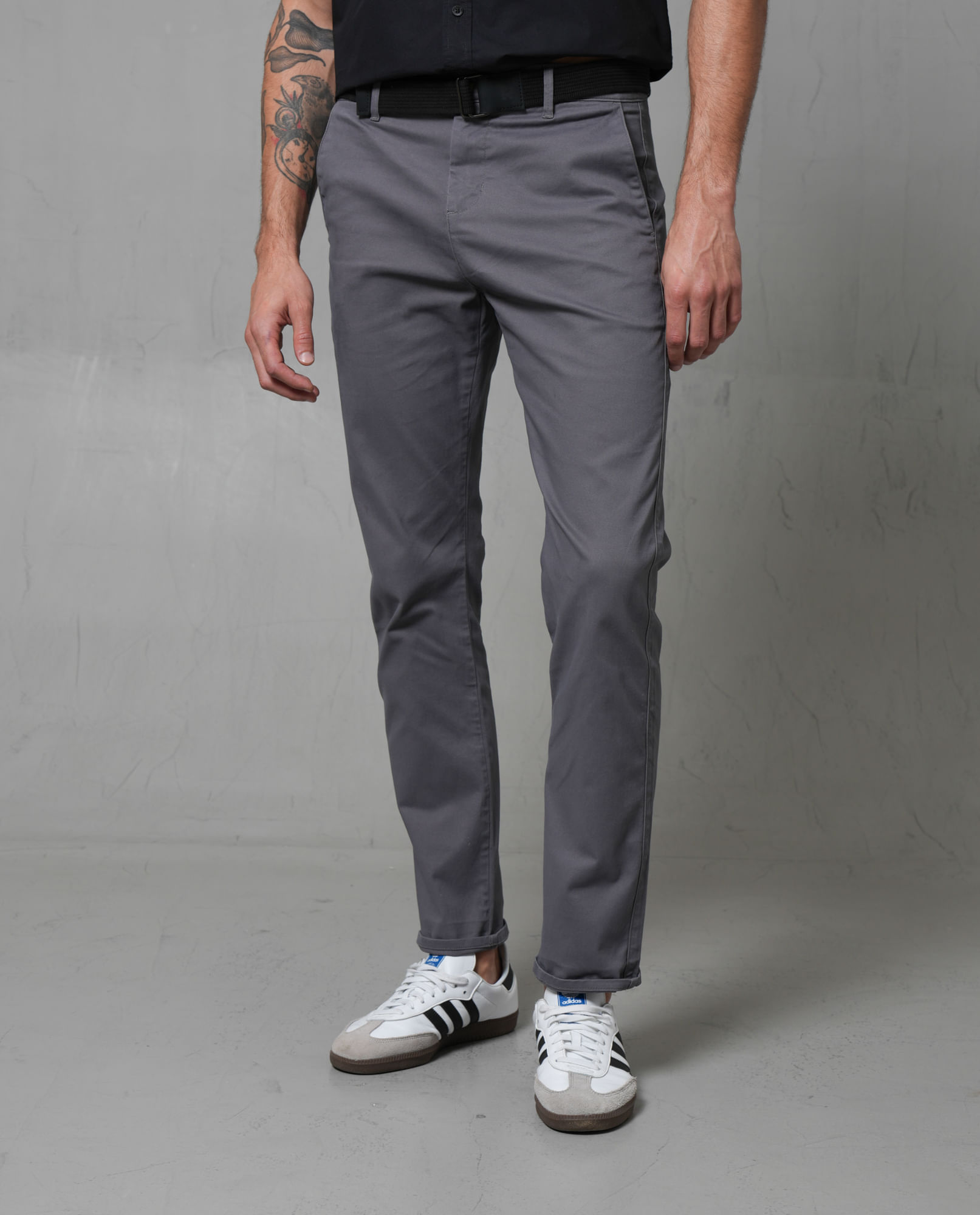 Pantalón tipo chino para hombre