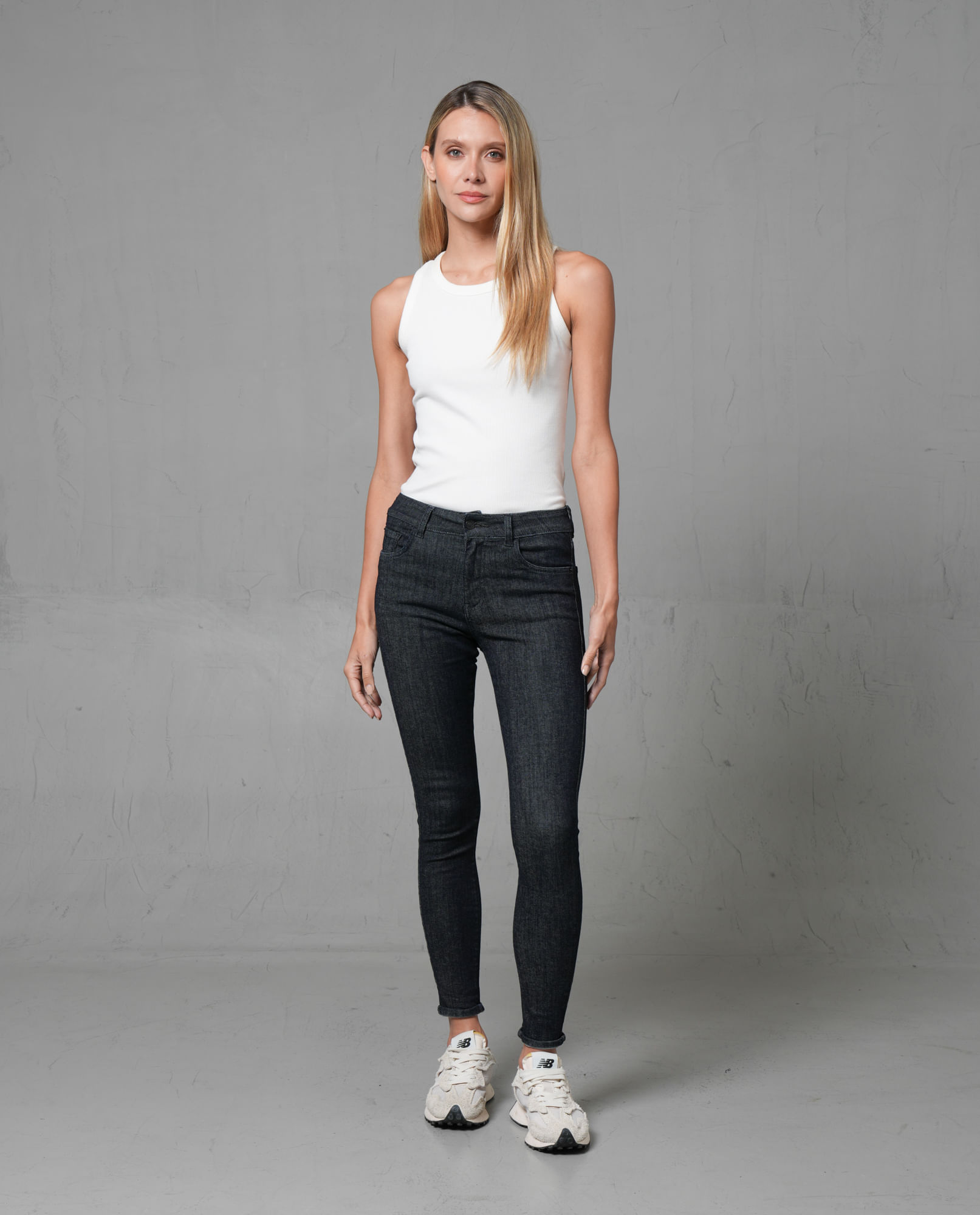 Jean Jegging tono oscuro para mujer