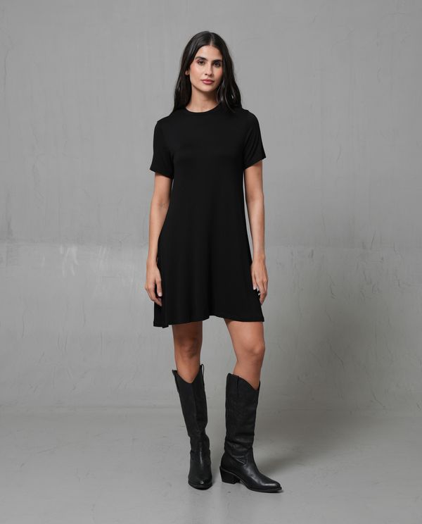 Vestido corto cuello redondo para mujer
