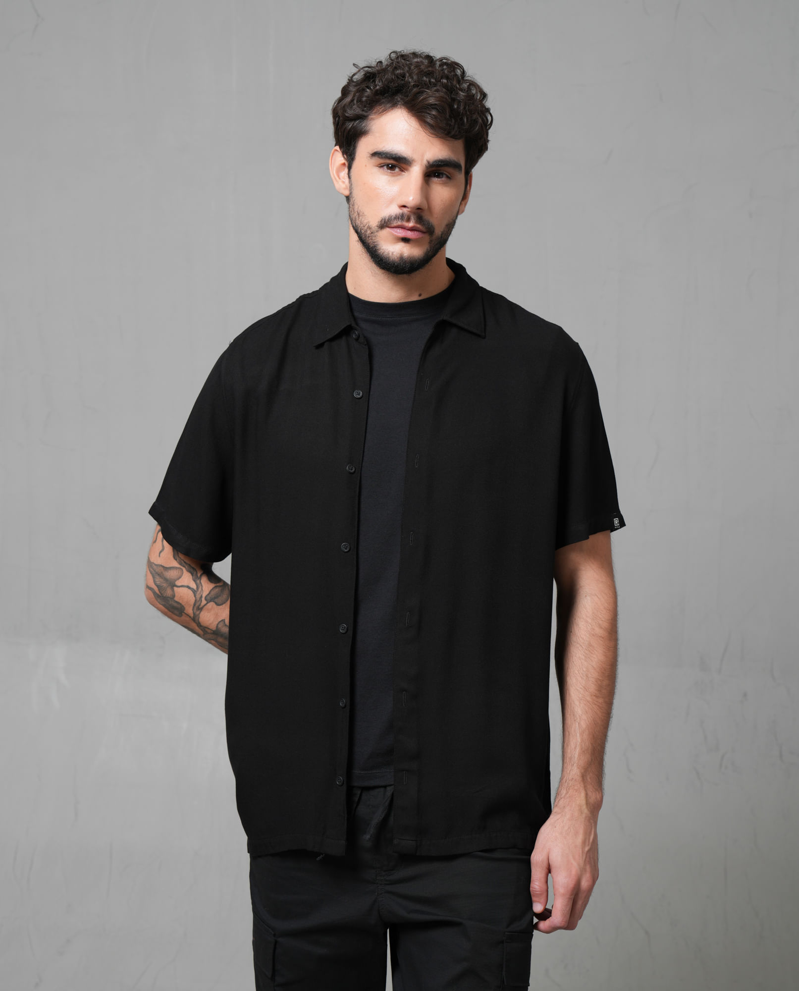 Camisa de botones para hombre