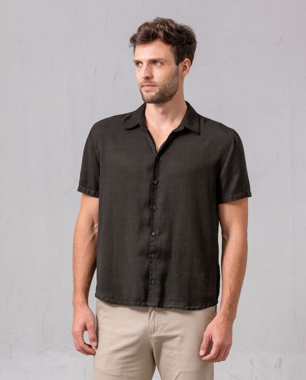 Camisa clásica de manga corta para hombre